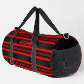 Namensinitialen Rote Streifen Schwarz Texturierte  Duffle Bag (Rechte Ecke)