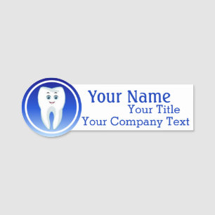 Namensmarke mit dem Dentist Tooth Logo-Abzeichen Namensschild