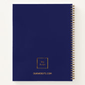 Namensschild für das Firmenlogo und blaue Goldbeze Notizblock (Rückseite)