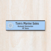 Namensschild - Weiße Helme auf blauem Hintergrund (Vorderseite )