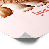 Namenstext hinzufügen, Baby Lion mit blauer Blume Poster (Ecke)