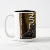 NAMENSVETTER DER TASSEN-CVN-69 USS DWIGHT D. ZWEIFARBIGE TASSE (Links)
