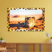 Namib Desert Cheetah Wall Art Leinwanddruck (Insitu (Wohnzimmer))