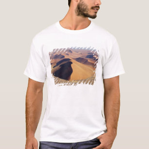 Namibia, Namib-Naukluft-Park. Luftansicht von T-Shirt