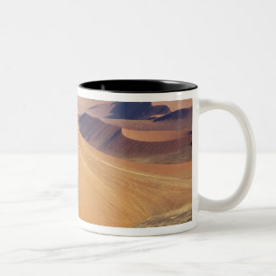 Namibia, Namib-Naukluft-Park. Luftansicht von Zweifarbige Tasse
