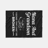 Nana And Grandson A Bond That Can't Be Broken Fleecedecke (Vorderseite (Horizontal))