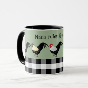 Nana bestimmt den Hahn im Korb Schwarz Weiß Name Tasse