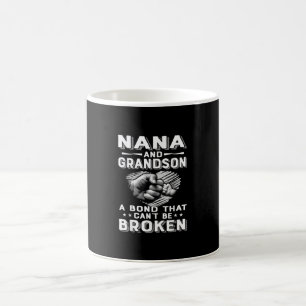 Nana und Grandson eine Anleihe, die nicht zerbroch Kaffeetasse