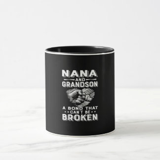 Nana und Grandson eine Anleihe, die nicht zerbroch Tasse