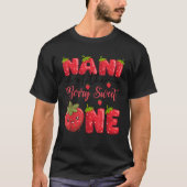 Nani Of The Berry Sweet One Strawberry First Birth T-Shirt (Vorderseite)