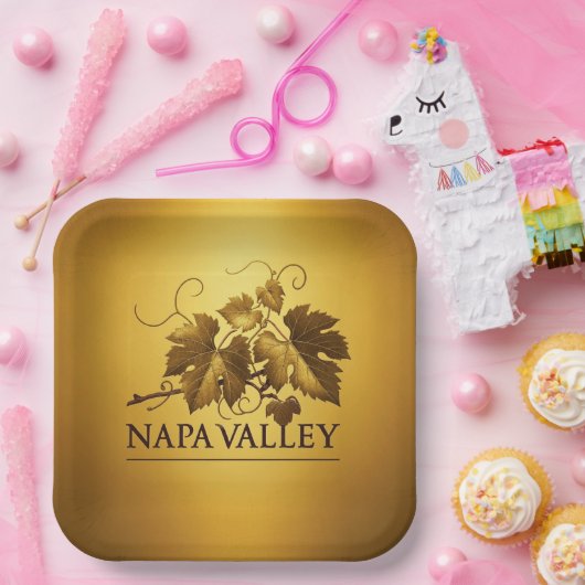 Napa Valley Vineyard Celebration Party Pappteller (Party)