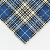 Napier Clan Royal Blue, Black and White Tartan Fleecedecke (Ecke)