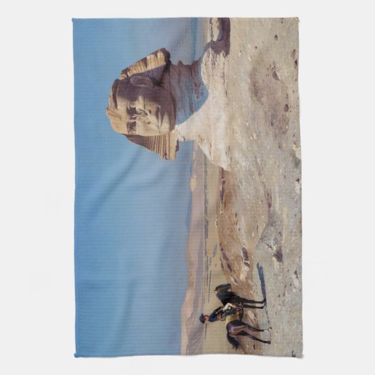 Napoleon Bonaparte Before the Sphinx (von Gérôme) Geschirrtuch (Vertikal)