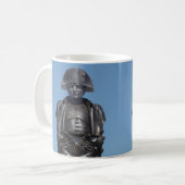 Napoleon Statue Kaffeetasse (Vorderseite Links)