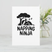 Napping Ninja Niedliche Schlaflosigkeit Ninja Art  Einladung (Stehend Vorderseite)