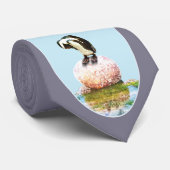 Napping Pinguin in der Sonne Krawatte (Gerollt)