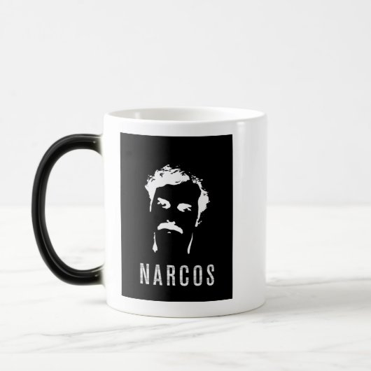 Narcos Tasse (Links)