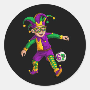 Narr beim Fußballspielen Mardi Gras 6 7 Meme Gen A Runder Aufkleber