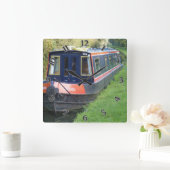 Narrowboat on British Inland Waterways System Quadratische Wanduhr (Zuhause)