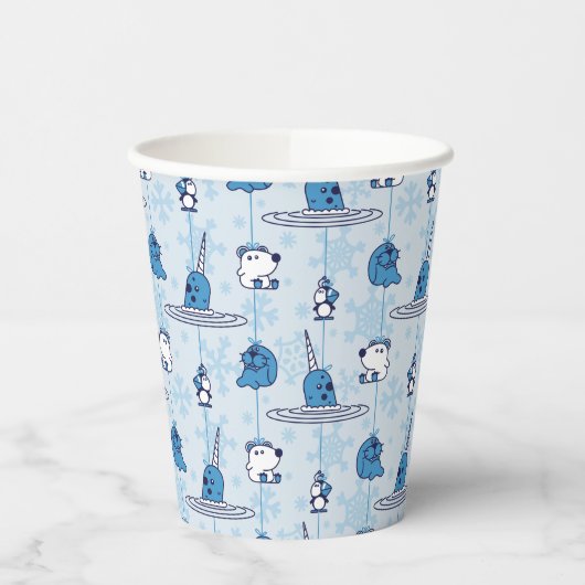 Narwhal Blue Snowflake Pattern Pappbecher (Links)