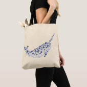 Narwhal in Dosen Tasche (Von Nahem)