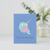 Narwhal mit Herz-Liebe Postkarte (Stehend Vorderseite)