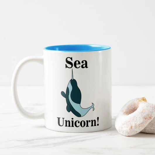 Narwhal Sea Unicorn Funny Zweifarbige Tasse (Mit Donut)