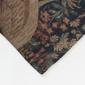 Narziss am Brunnen, mittelalterlicher Teppich Fleecedecke (Ecke)
