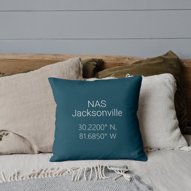 NAS Jacksonville Latitude Longitude Kissen (Von Creator hochgeladen)