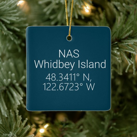 NAS Whidbey Island Latitude Länge Keramikornament (Baum)