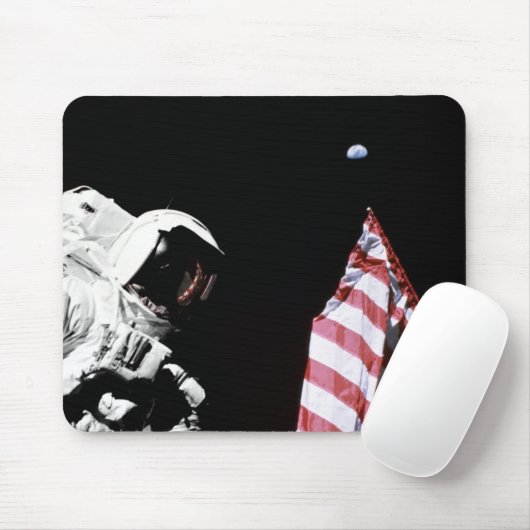NASA Apollo 17 Astronaut Flag Earth Moon Foto Mousepad (Mit Mouse)