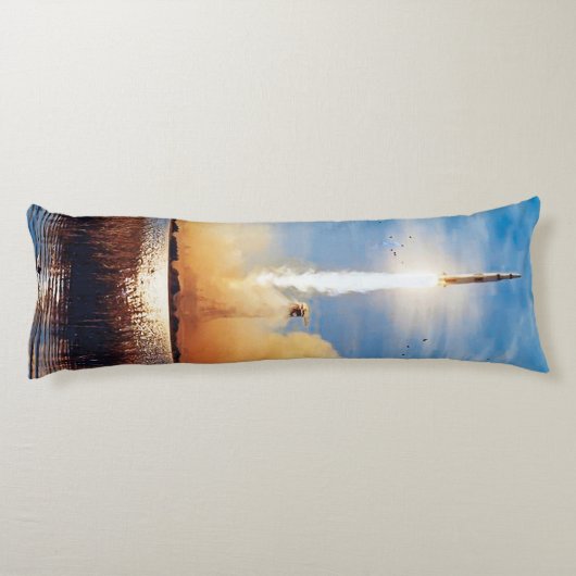 NASA Apollo 8 Rocket Launch Kennedy Space Center Seitenschläferkissen (Rückseite)