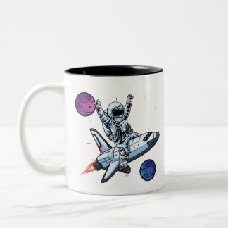 Nasa-Astronauten im Space Shuttle Zweifarbige Tasse