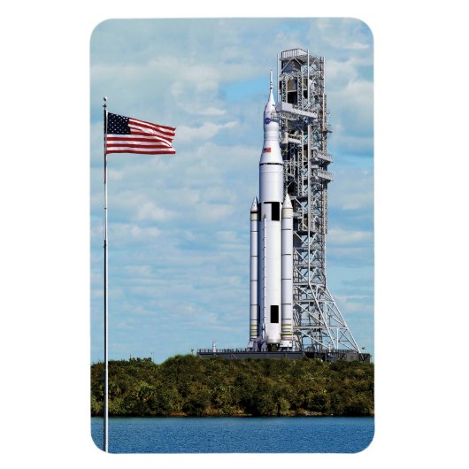 NASA SLS Space Launch System Raketenstartplatz Magnet (Vertikal)