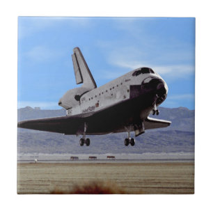 NASA Space Shuttle Atlantis Landung Edwards AFB Fliese