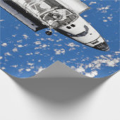 NASA Space Shuttle Discovery Earth Orbit Geschenkpapier (Ecke)