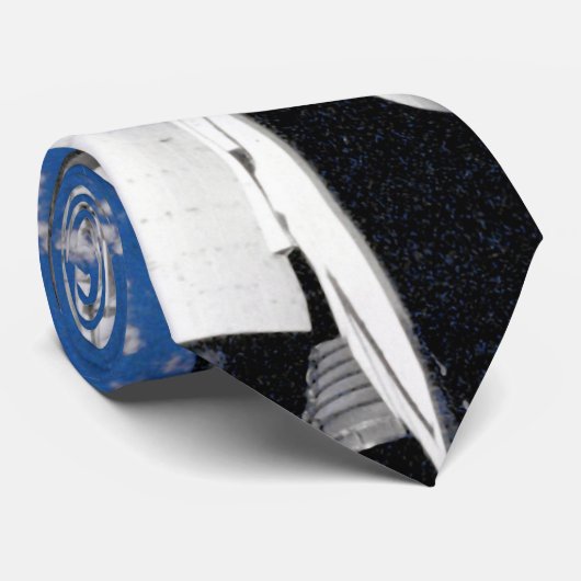 NASA Space Shuttle Discovery Earth Orbit Krawatte (Gerollt)