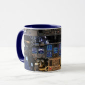 NASA Space Shuttle Endeavour Flug Deck Cockpit Tasse (Vorderseite Links)