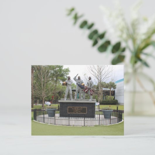 Nasa Statue Der Adler hat Postkarte gelandet (Stehend Vorderseite)