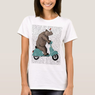 Nashorn auf Moped T-Shirt