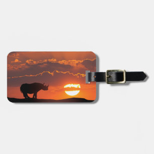 Nashorn bei Sonnenuntergang, Masai Mara, Kenia Gepäckanhänger