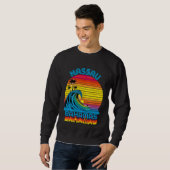 Nassau Bahamas Retro Throwback Surf & Beach Souven Sweatshirt (Vorne ganz)