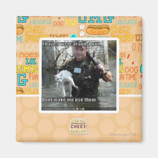 Nasse Katze und Gewehr Magnet (Vorne)