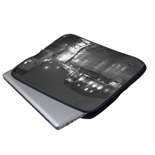 Nasser Abend, Salisbury Road Cardiff (1) Laptopschutzhülle (Vorne Knopf)