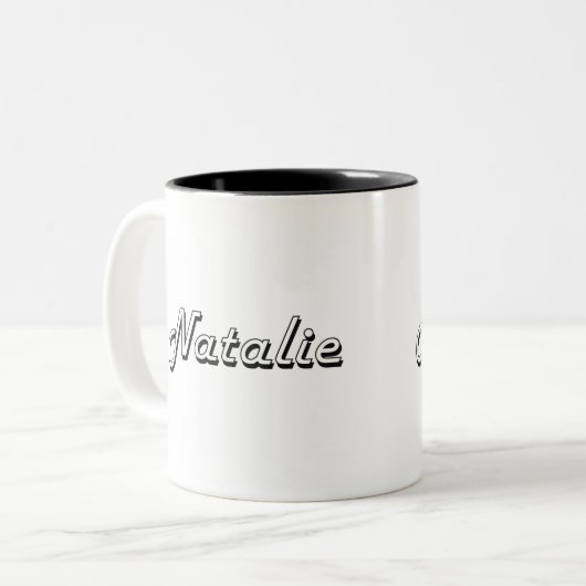 Natalie klassischer Retro Namensentwurf Zweifarbige Tasse (Vorderseite Links)