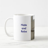 Nathan füttert Reba große Kaffee-Tassen Kaffeetasse (Links)