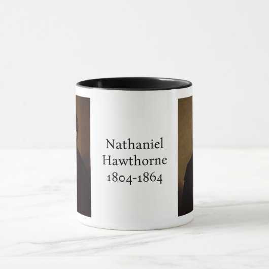Nathaniel Hawthorne Tasse (Zentrum)