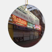 Nathans Coney Island Weihnachtsverzierung Keramikornament (Links)