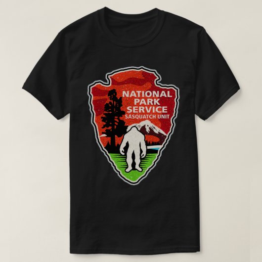 National Park Service Sasquatch Bigfoot Unit Arrow T-Shirt (Design vorne)