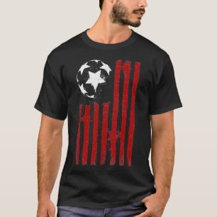 Nationale Fahne der USA mit Fußball-Ball gestört T-Shirt